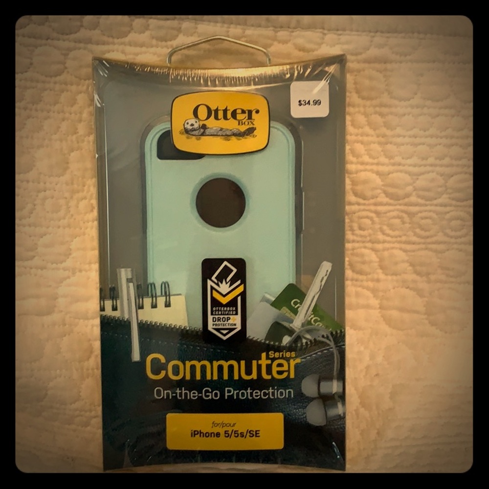Otterbox commuter case for iPhone SE (5/5s)